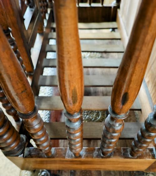 AN ANTIQUE WALNUT FRENCH PANETIERE OR BREAD STORE - ADDITIONAL PHOTO 2