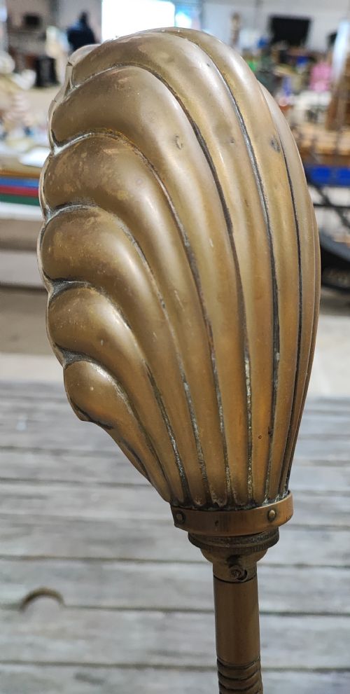 ANTIQUE COPPER ARTICULATED SHELL DESK LAMP - ADDITIONAL PHOTO 2