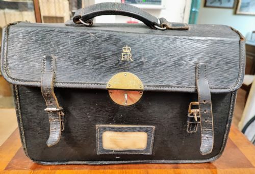 A RARE HOUSES OF PARLIAMENT BLACK LEATHER SATCHEL OR DISPATCH CASE - ADDITIONAL PHOTO 4
