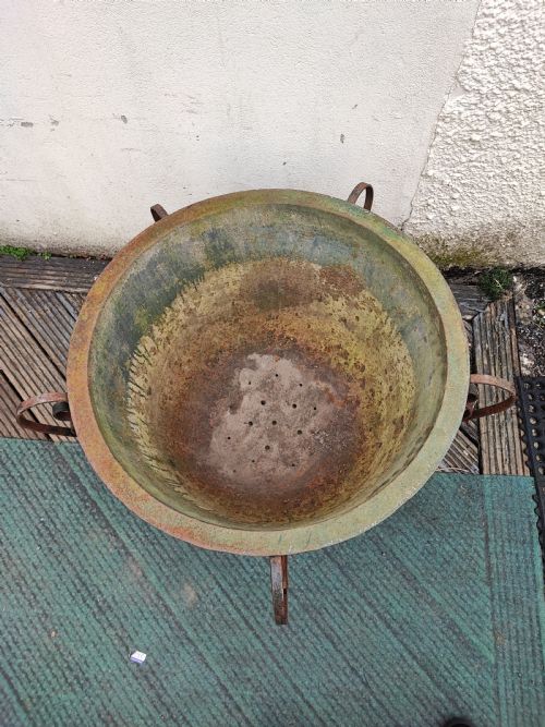 ANTIQUE CAST IRON CAULDRON GARDEN POT ON WROUGHT IRON STAND - ADDITIONAL PHOTO 2