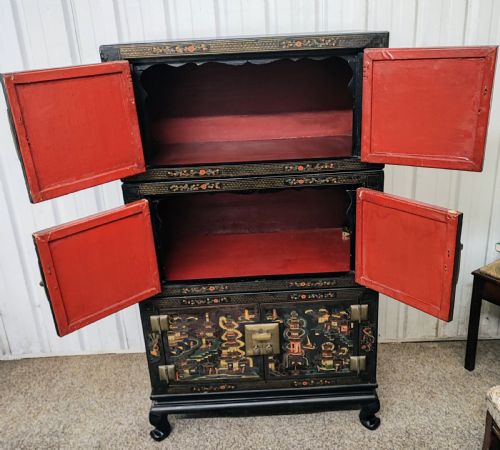 A FINE ANTIQUE CHINESE LACQUERED 6 DOOR ROBE CABINET - ADDITIONAL PHOTO 1