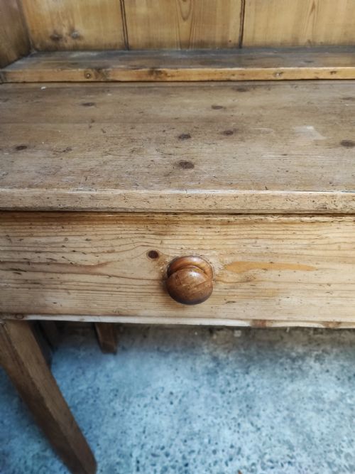ANTIQUESMALL PINE COTTAGE DRESSER - ADDITIONAL PHOTO 4