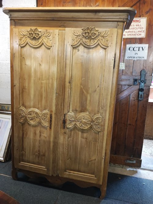 ANTIQUE FRENCH PINE MARRIAGE ARMOIRE - ADDITIONAL PHOTO 1