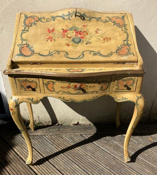 19C PAINTED VENETIAN LADIES BUREAU WITH MATCHING CHAIR - ADDITIONAL PHOTO 8