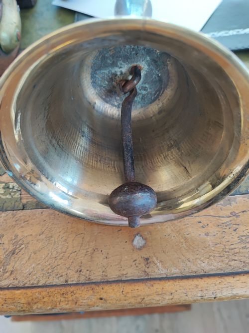 ANTIQUE BRONZE TOWN CRIERS HAND BELL - ADDITIONAL PHOTO 1