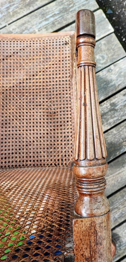 A REGENCY GILLOWS MAHOGANY BERGERE LIBRARY ARM CHAIR - ADDITIONAL PHOTO 7