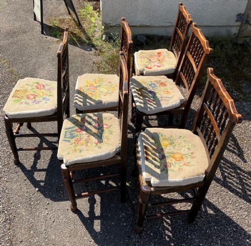 SUPERB SET OF 8 SPINDLE BACK COUNTRY CHAIRS - ADDITIONAL PHOTO 12