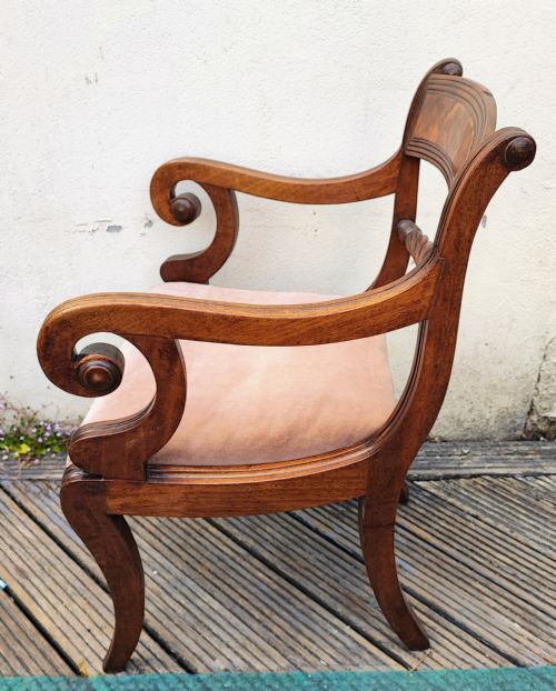 REGENCY SABRE LEG MAHOGANY DESK CHAIR - ADDITIONAL PHOTO 5