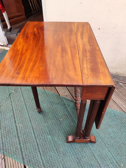 A FINE MAHOGANY SUTHERLAND TABLE - ADDITIONAL PHOTO 10