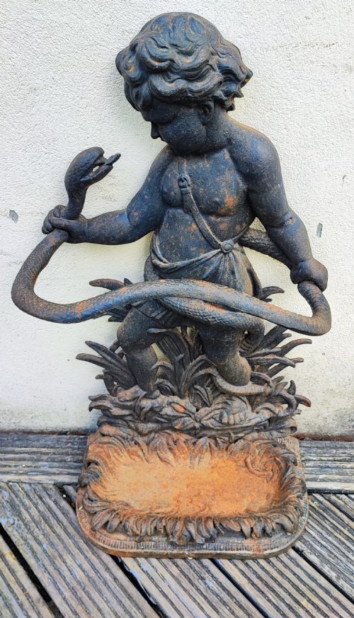 FINE VICTORIAN CAST IRON STICK OR UMBRELLA STAND - ADDITIONAL PHOTO 5