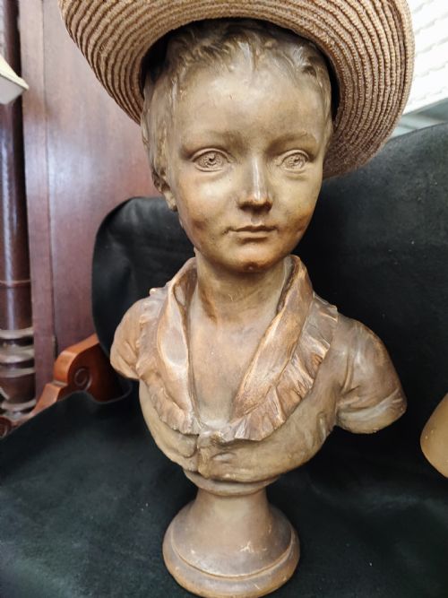 A FINE PAIR OF FRENCH TERRACOTTA BUSTS - ADDITIONAL PHOTO 22