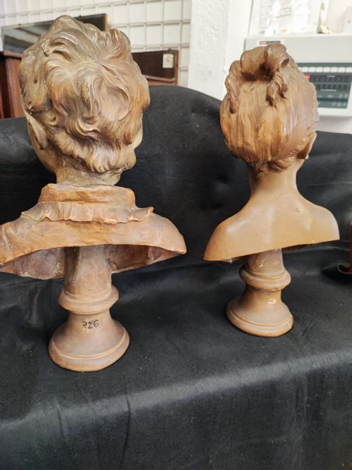 A FINE PAIR OF FRENCH TERRACOTTA BUSTS - ADDITIONAL PHOTO 23