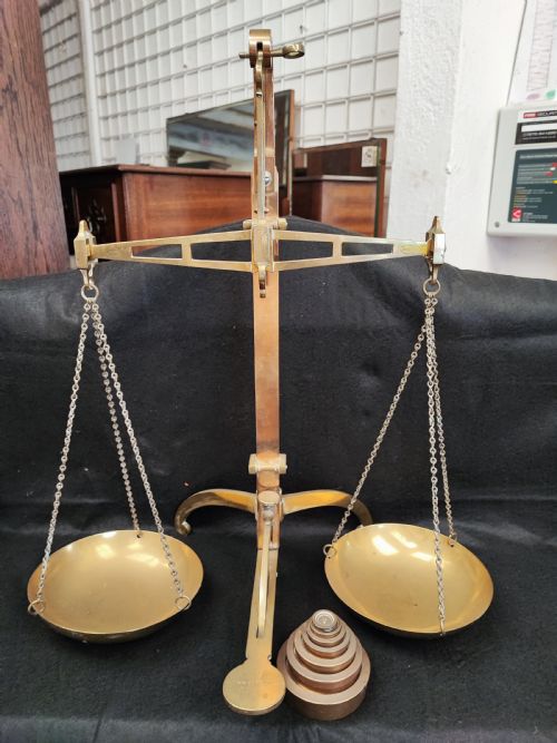 19C SET OF BRASS SCALES - ADDITIONAL PHOTO 3