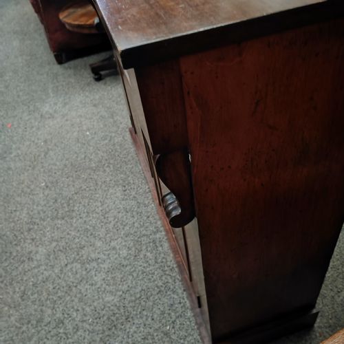 REGENCY MAHOGANY SIDE CABINET - ADDITIONAL PHOTO 3