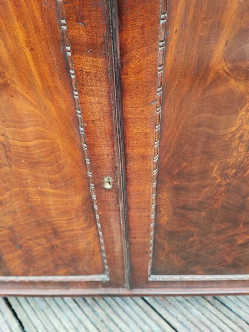 A FINE REGENCY MAHOGANY SIDE CABINET - ADDITIONAL PHOTO 6