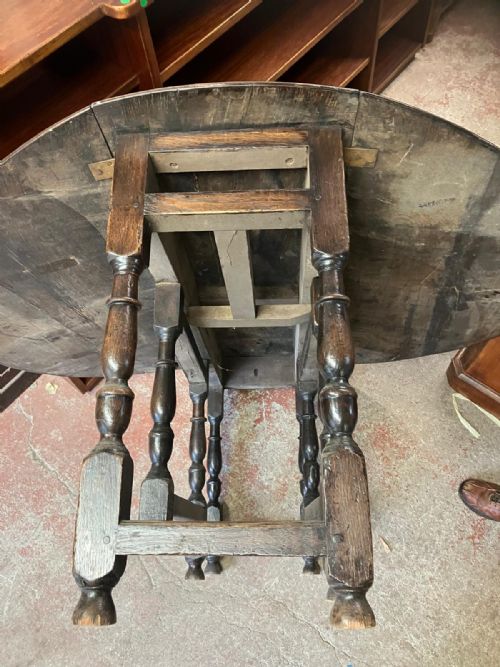 18C OAK GATE LEG TABLE OF LARGE SIZE - ADDITIONAL PHOTO 2