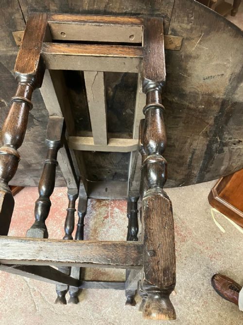 18C OAK GATE LEG TABLE OF LARGE SIZE - ADDITIONAL PHOTO 5