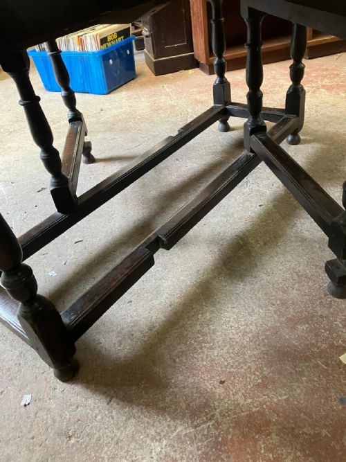 18C OAK GATE LEG TABLE OF LARGE SIZE - ADDITIONAL PHOTO 9