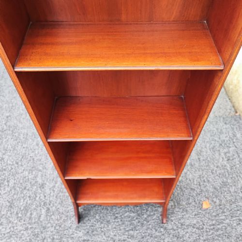 EDWARDIAN PAIR OF MAHOGANY OPEN BOOKCASES - ADDITIONAL PHOTO 5