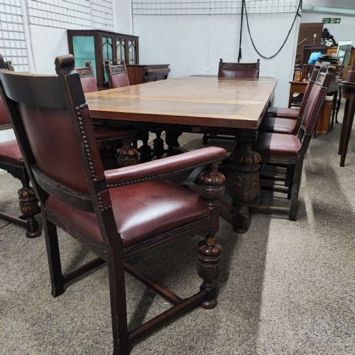 SUPERB OAK DINING TABLE AND 8 MATCHING CHAIRS - ADDITIONAL PHOTO 10