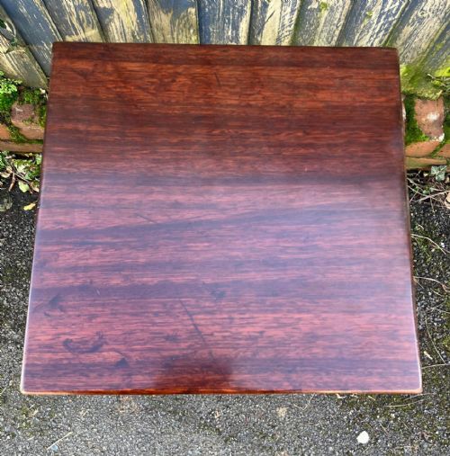 GEORGIAN BEDSIDE TABLE IN MAHOGANY - ADDITIONAL PHOTO 1