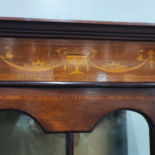 ATTRACTIVE EDWARDIAN INLAID DISPLAY CABINET - ADDITIONAL PHOTO 4