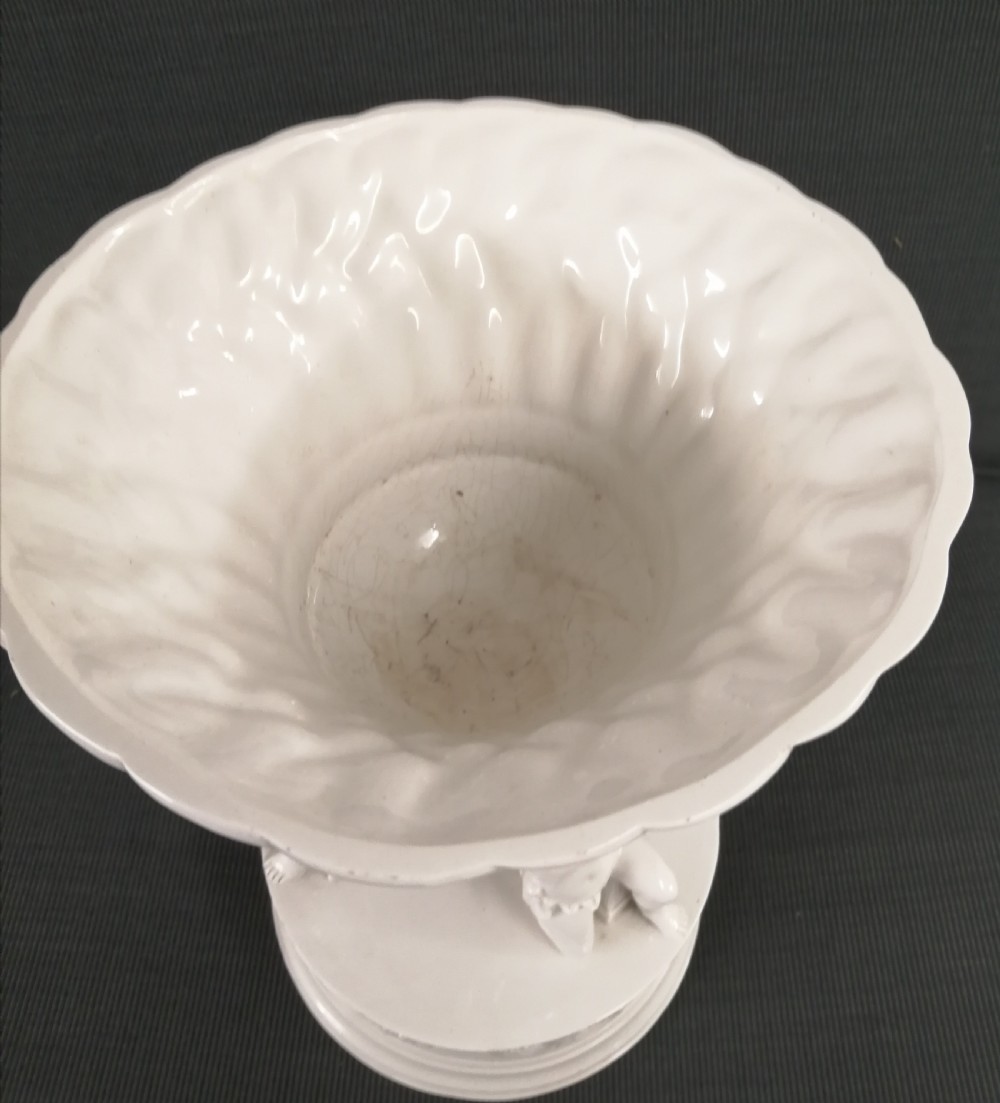 Table centerpiece jardiniere. View III