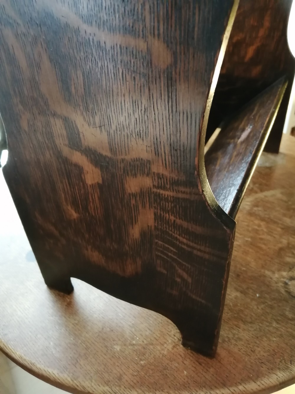 Art's and crafts two tier book trough View IV