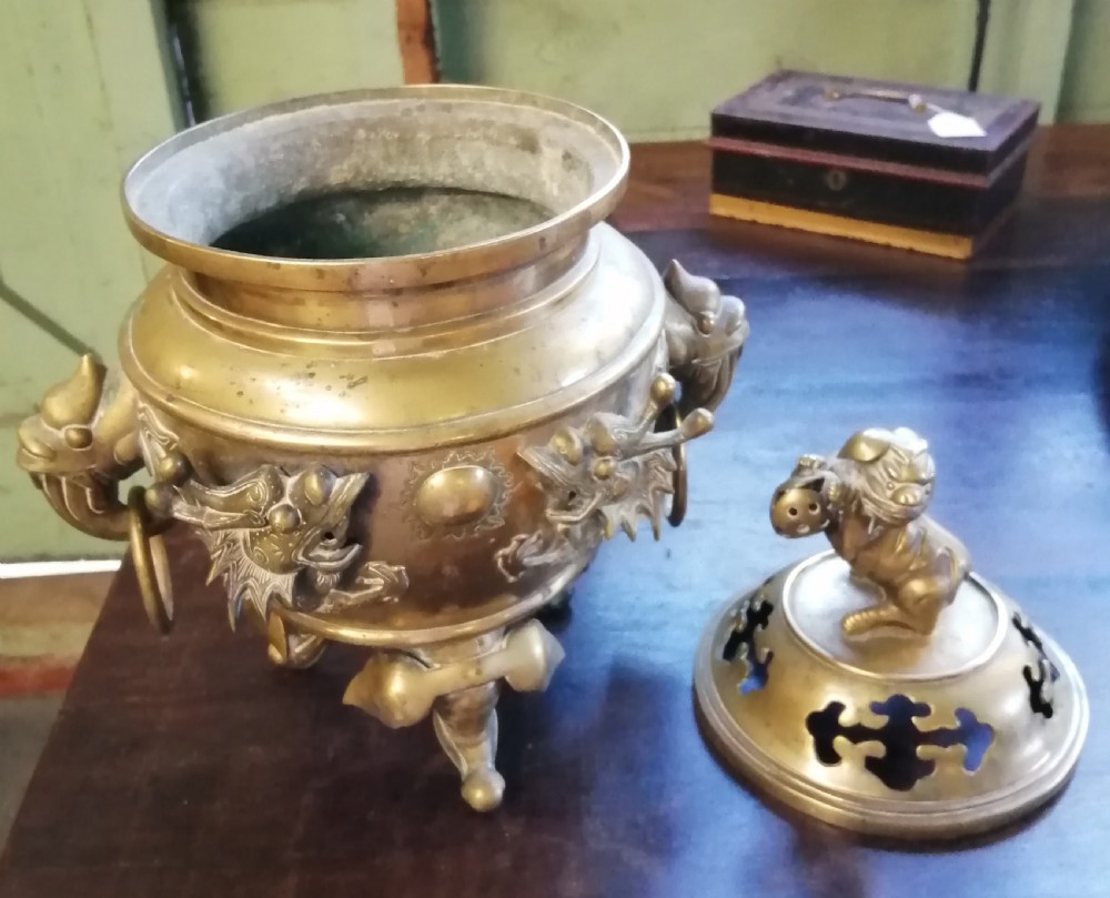 Large 19c oriental bronze incense burner. View II