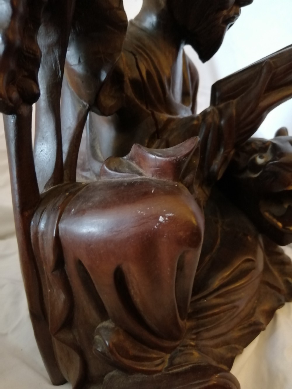 Impressive oriental hardwood lamp View VIII