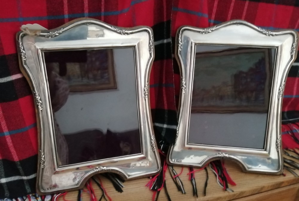A good pair of Edwardian, silver HALLMARKED Frames.