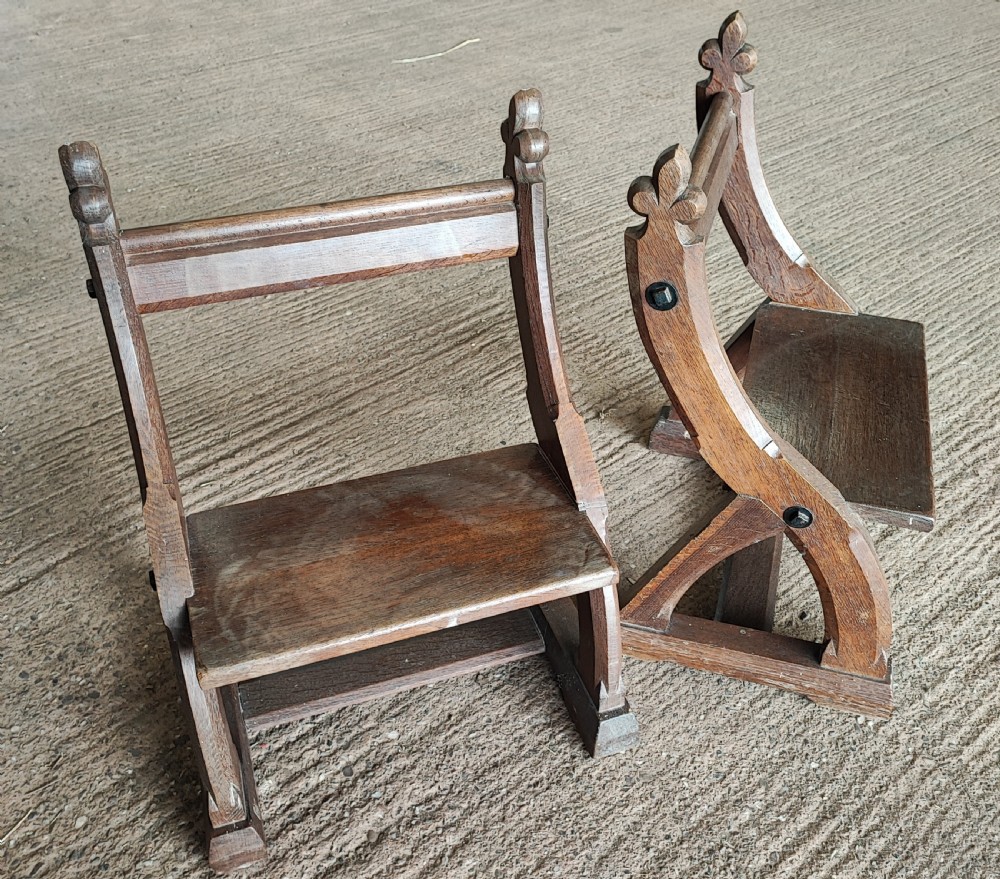 Antique pair of oak benches in the Gothic style.
