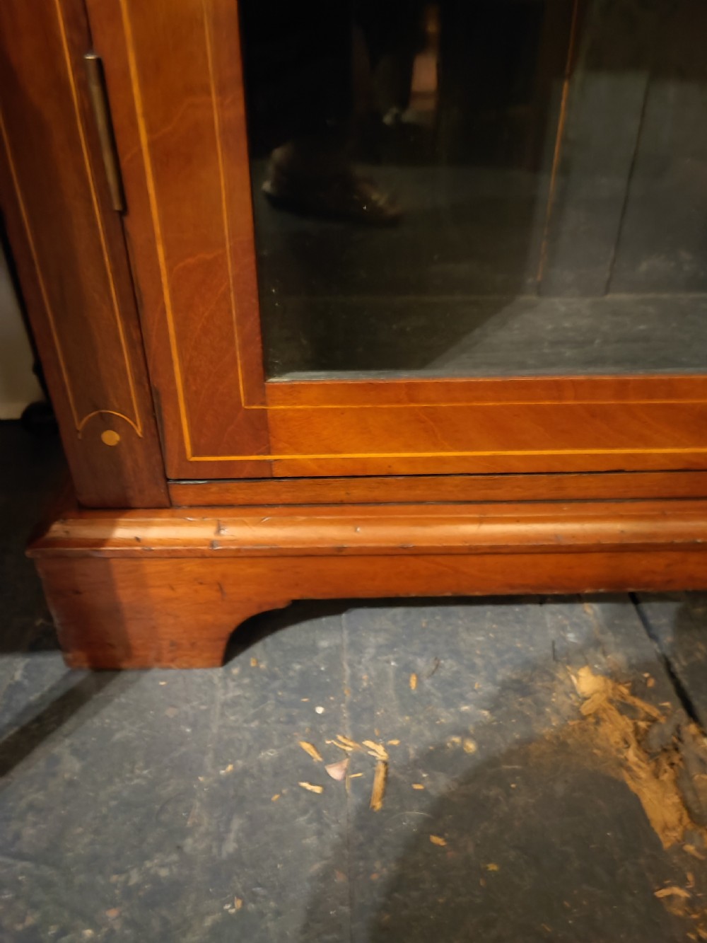 Antique inlaid 2 door glazed bookcase. View VII