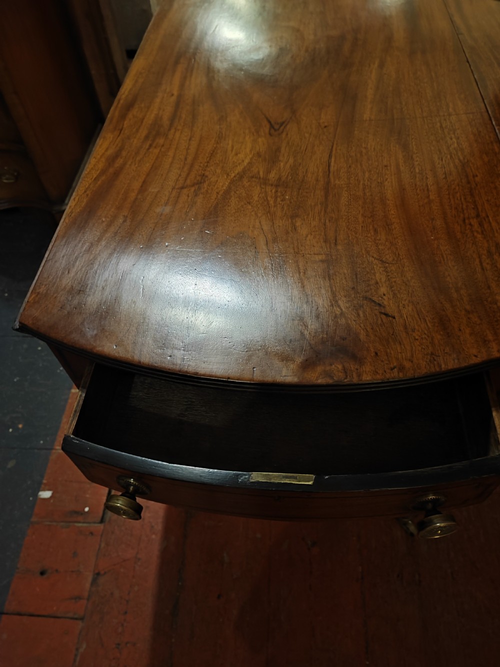 Regency oval Pembroke, lamp table View VII