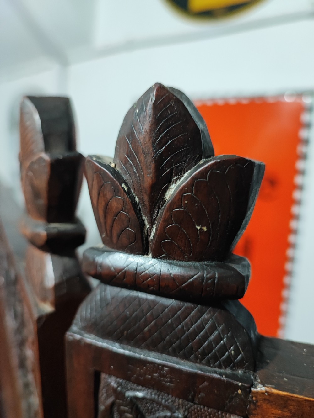 Fine Anglo Indian 3 fold carved hardwood screen  View III