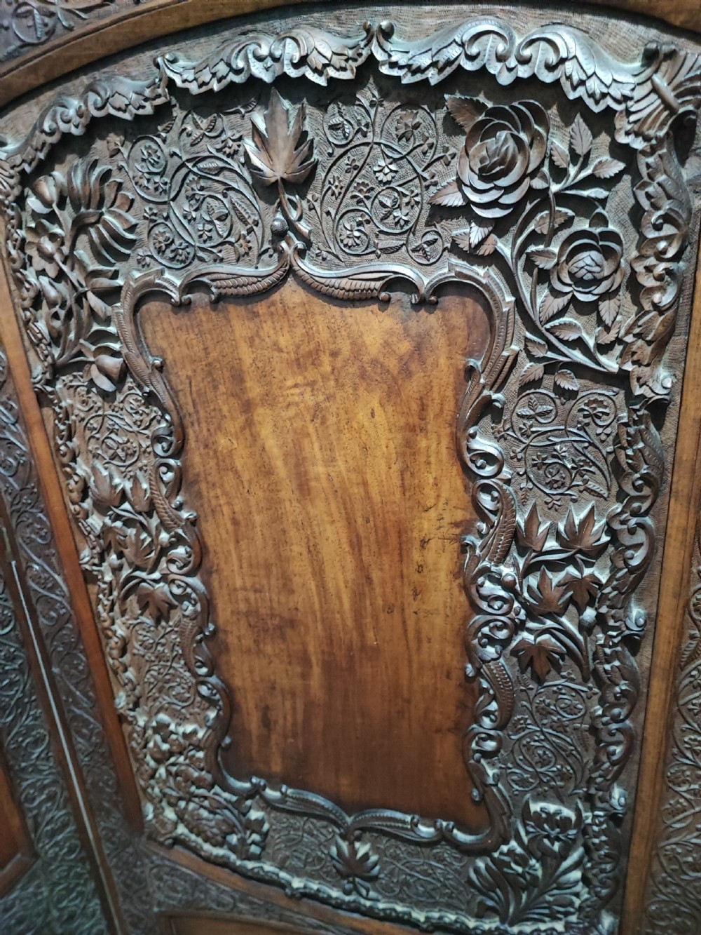 Fine Anglo Indian 3 fold carved hardwood screen  View V