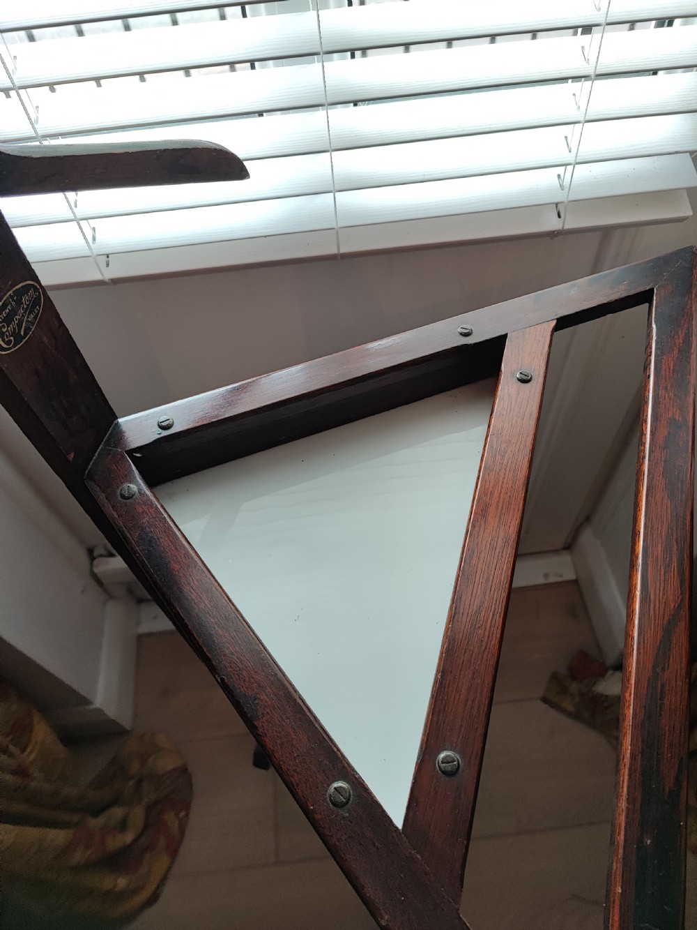 A compactum oak valet. View VII