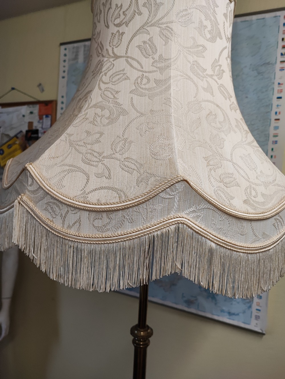 Victorian brass telescopic standard lamp with shade. View VI