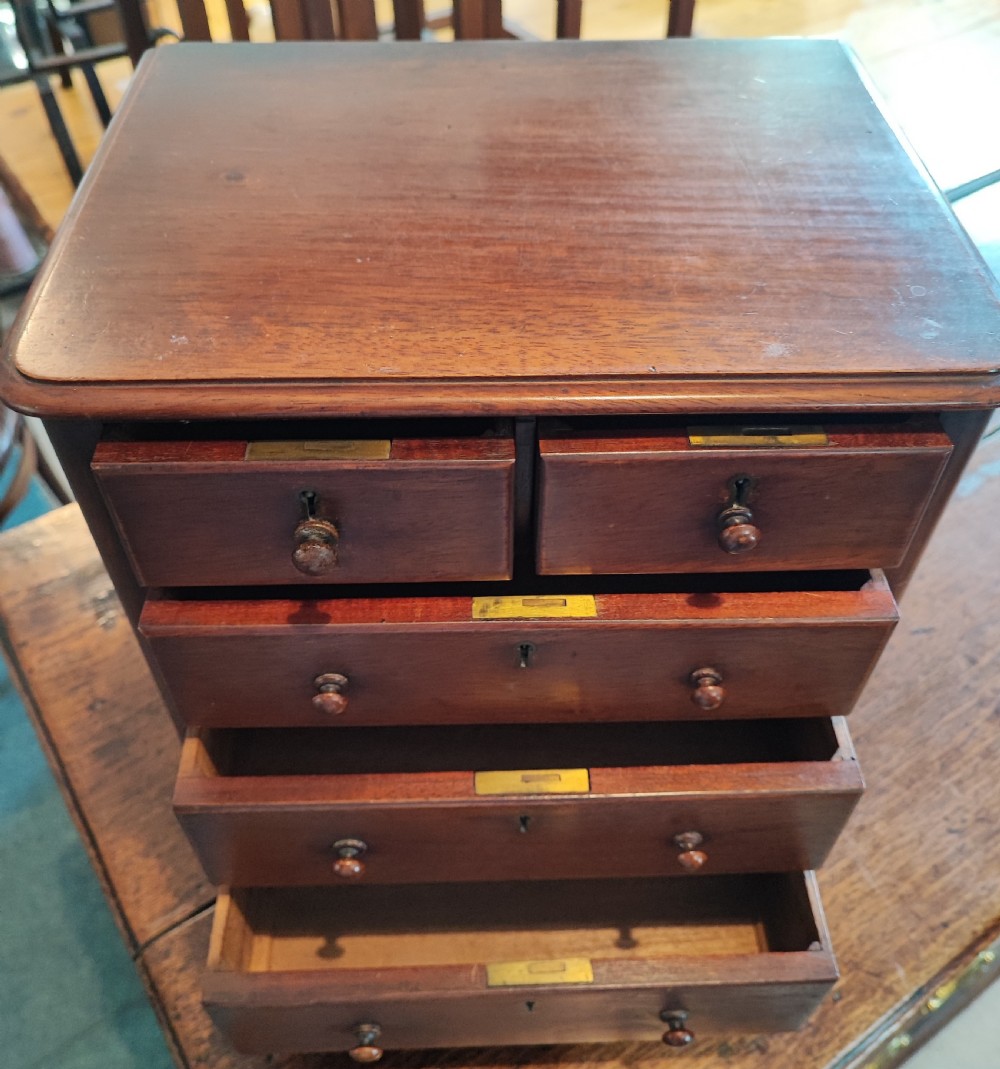 A Victorian mahogany miniature apprentice, chest of drawers  View III
