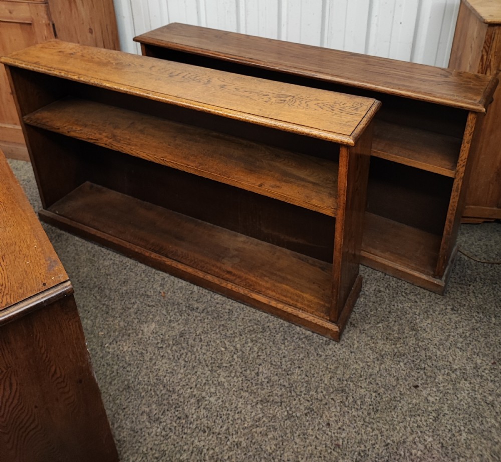 Set of 3 practical oak open bookcases View VI