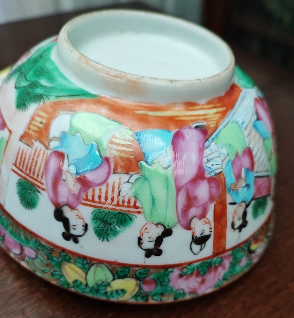 A small antique chinese Famile Rose bowl View IX