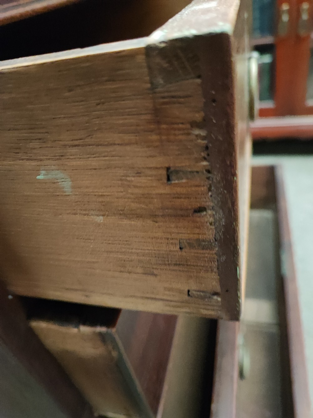   quality small georgian mahogany chest of drawers  View IV