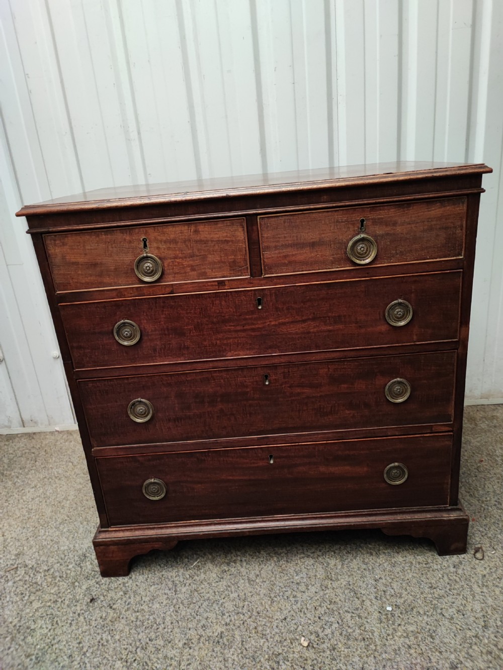   quality small georgian mahogany chest of drawers  View VII