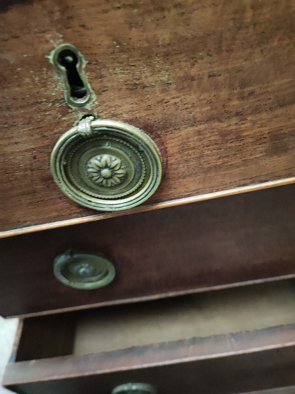   quality small georgian mahogany chest of drawers  View X