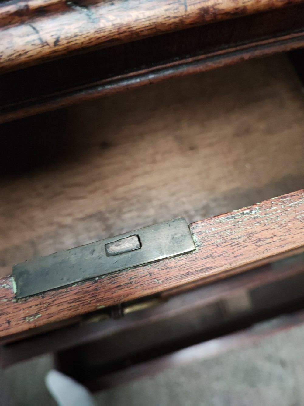  quality small georgian mahogany chest of drawers  View XI