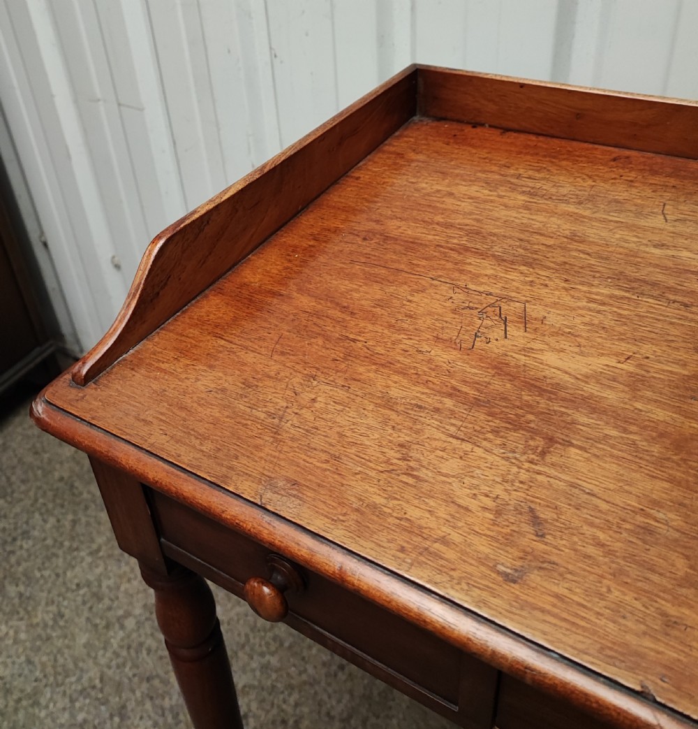 Regency mahogany dressing table  View XXIV