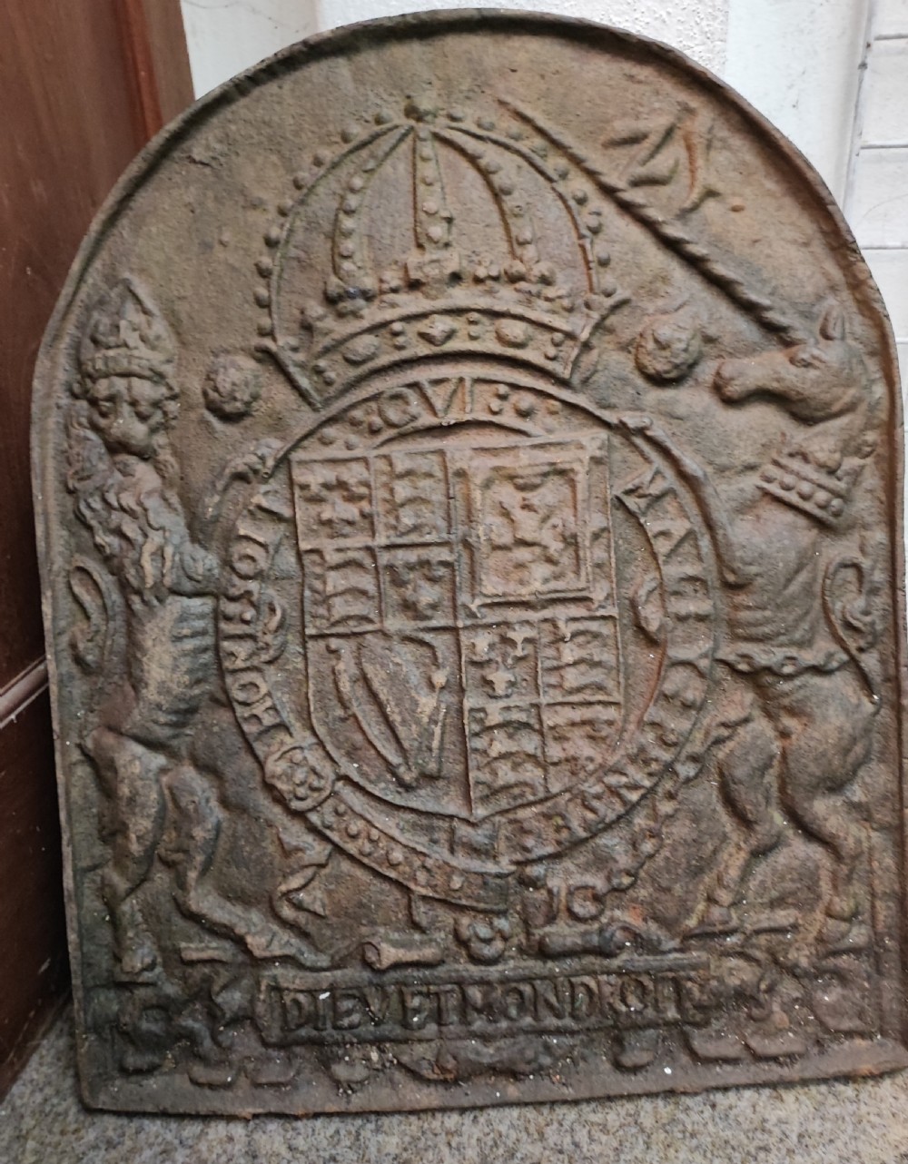 Antique cast iron royal military crested fire back. View XIII