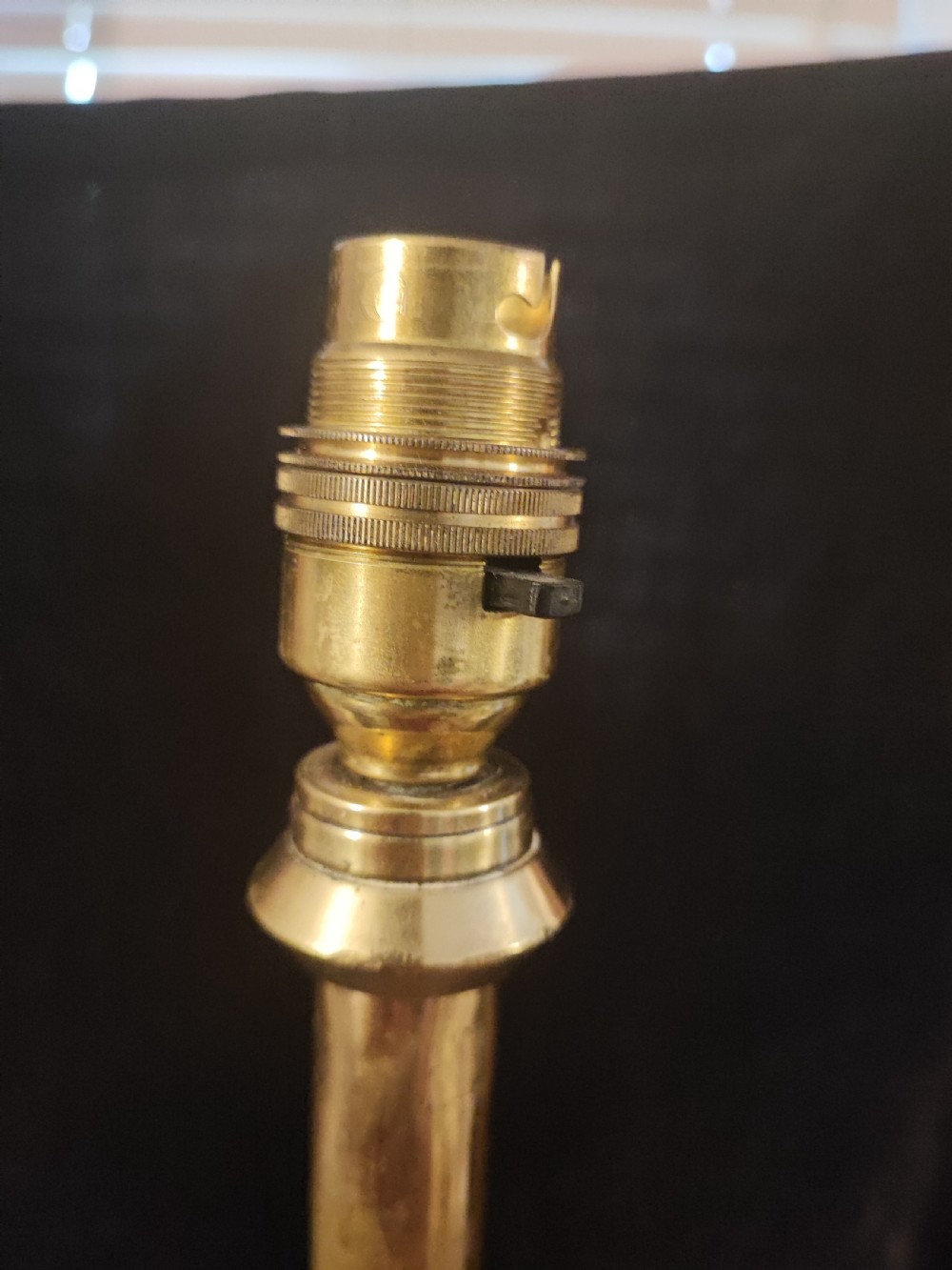 Stunning Corinthian column adjustable brass standard lamp. View VII