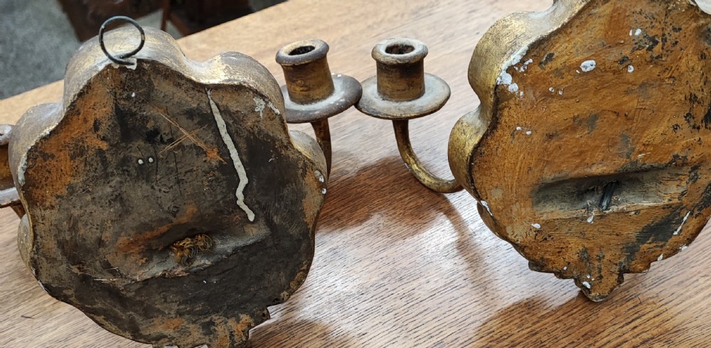 A pair of 19c gilt wood and gesso shell wall lights. View III