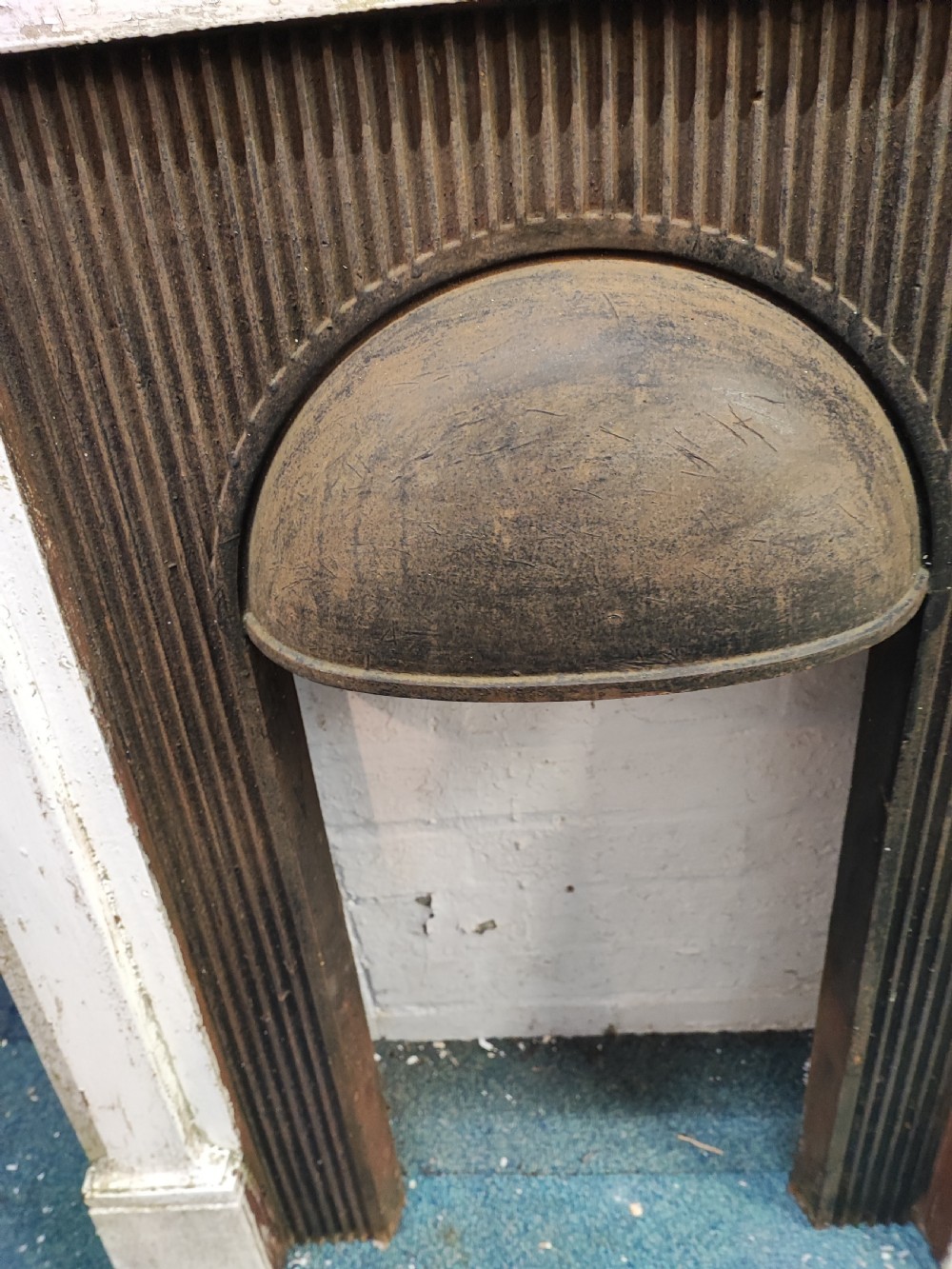A Victorian cast iron fire surround View XIII